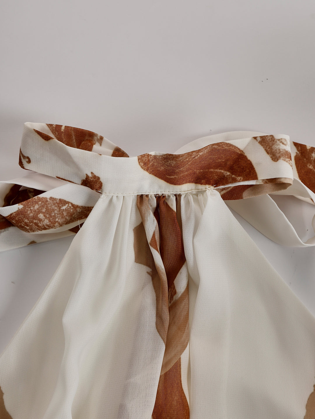 Vintage Bohemia Halter Neck Brown Western Print Off White Chiffon Split Maxi Dress