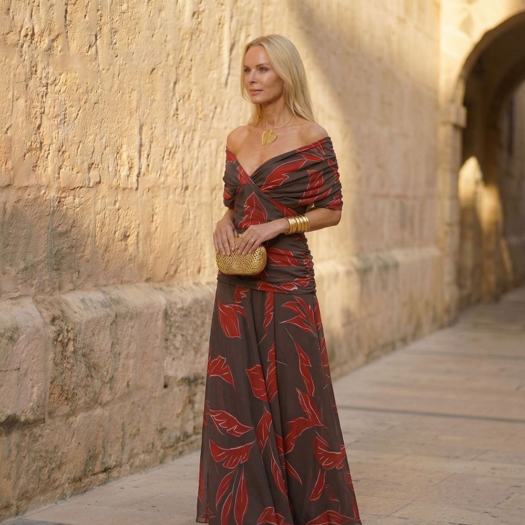 Poppy™ | Elegant Dress with Leaves