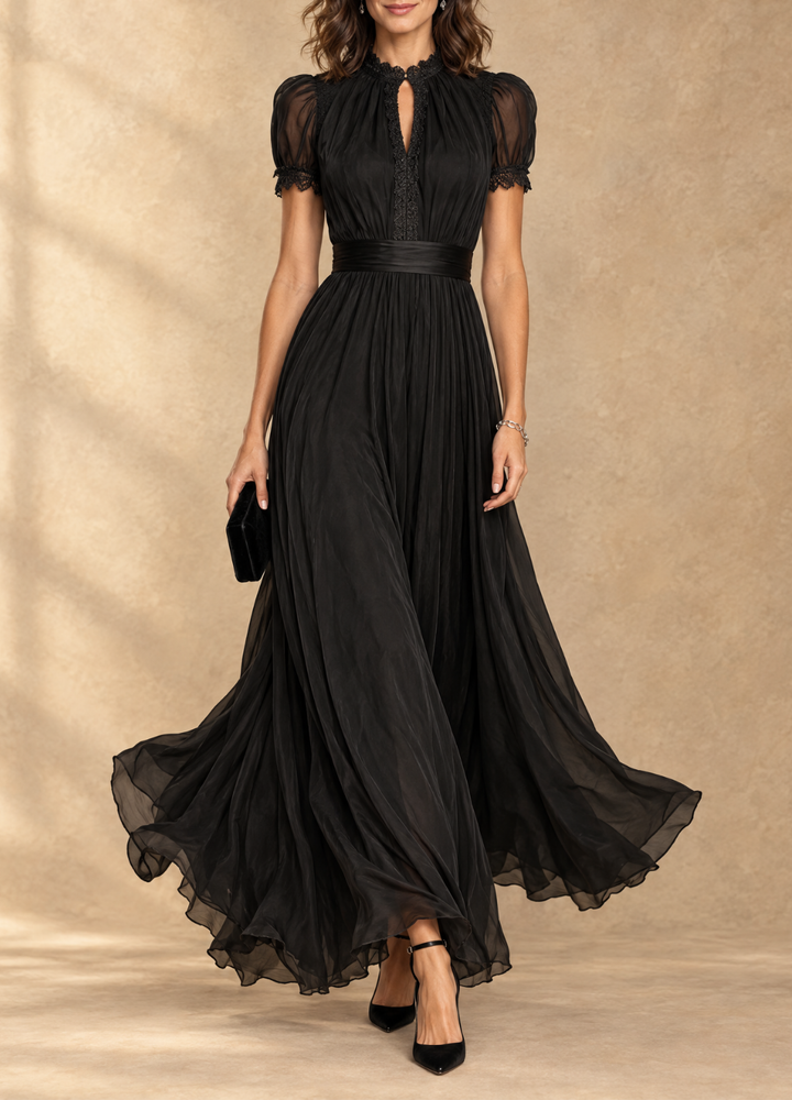 Elia™ | Gathered Waist Keyhole Maxi Dress