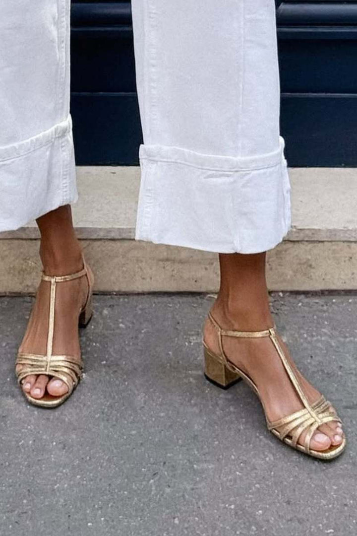 Allegra™ | Golden Sandals Everyday Elegance