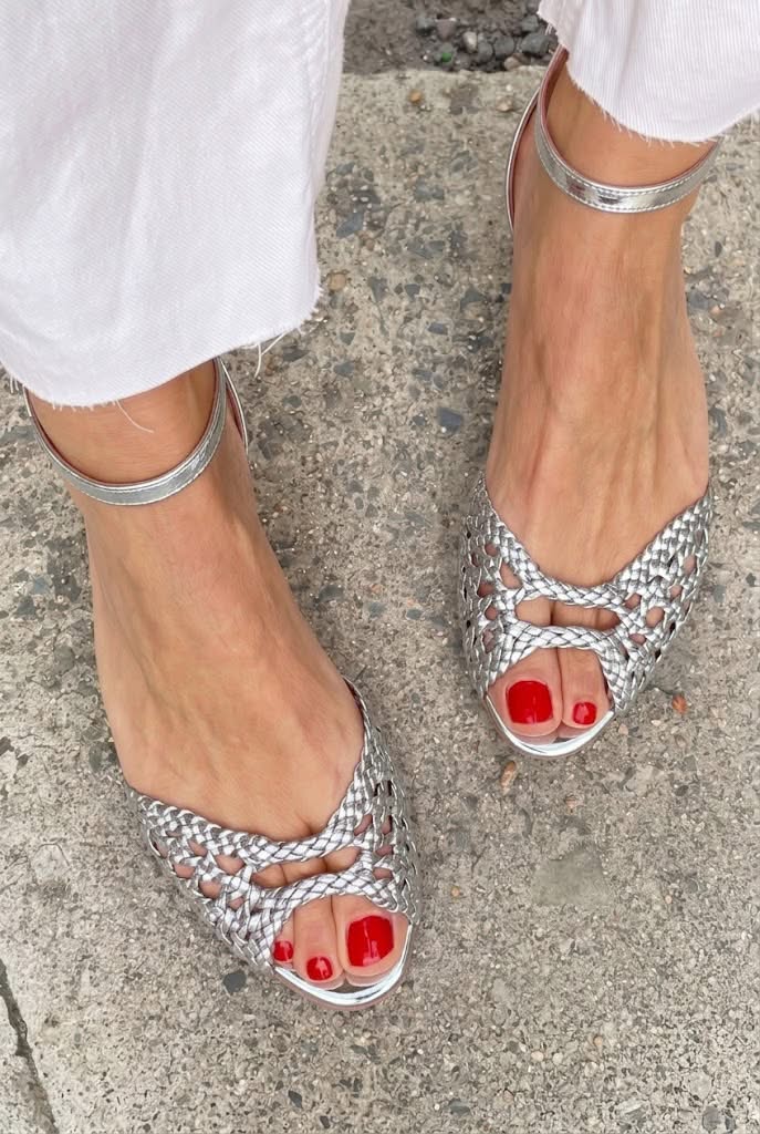 Paulette™ | Woven Gold Sandals
