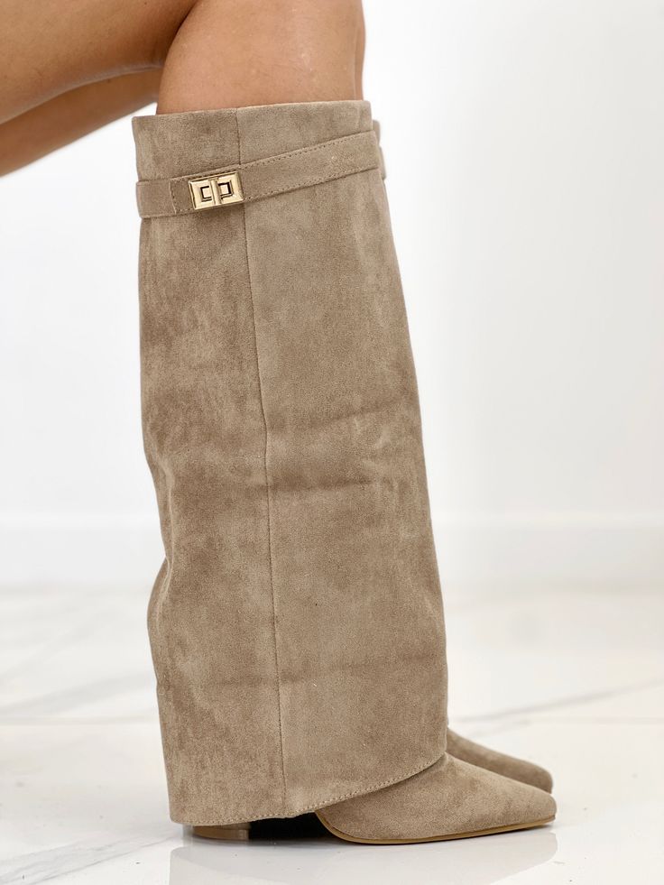 Minnie™ | Shark Leather Boots