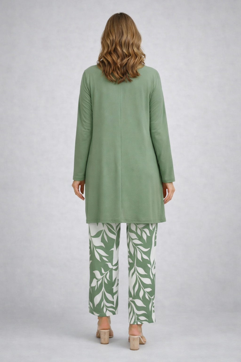 Wendy™ Classic Elegance Three-Piece Set