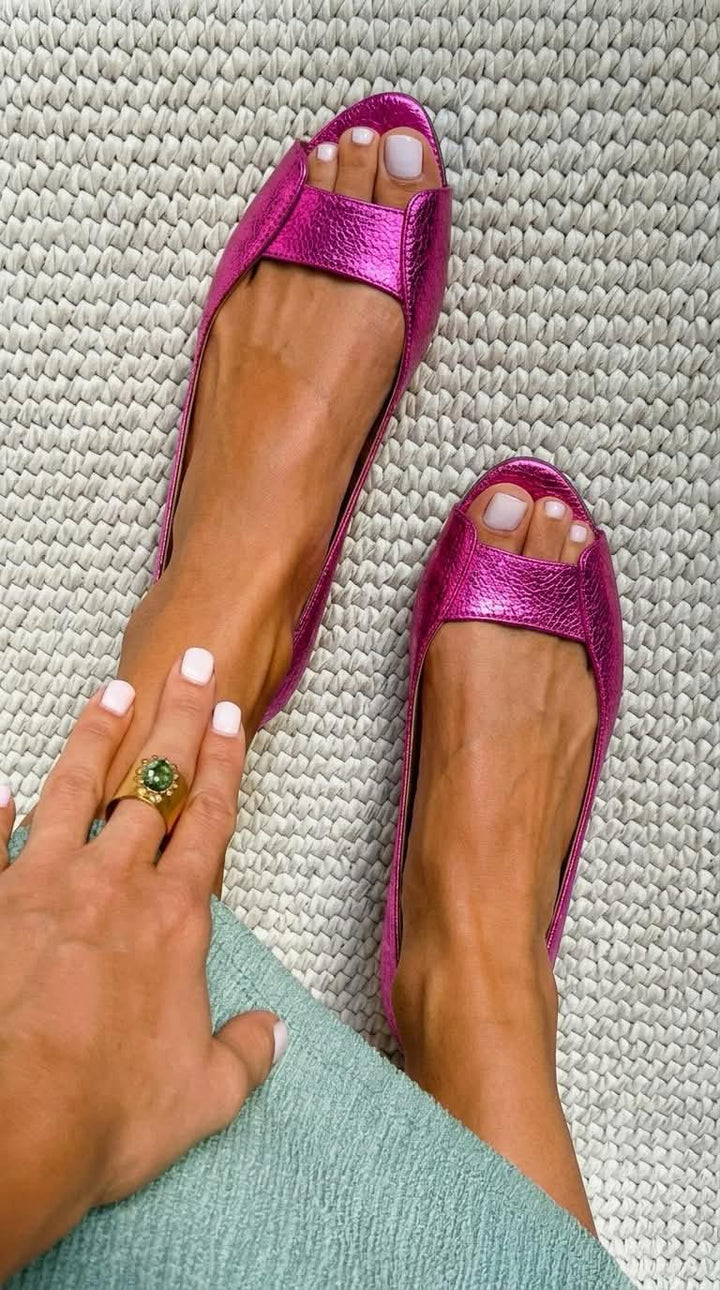 Adelina™ | Chic Comfort Golden Sandals
