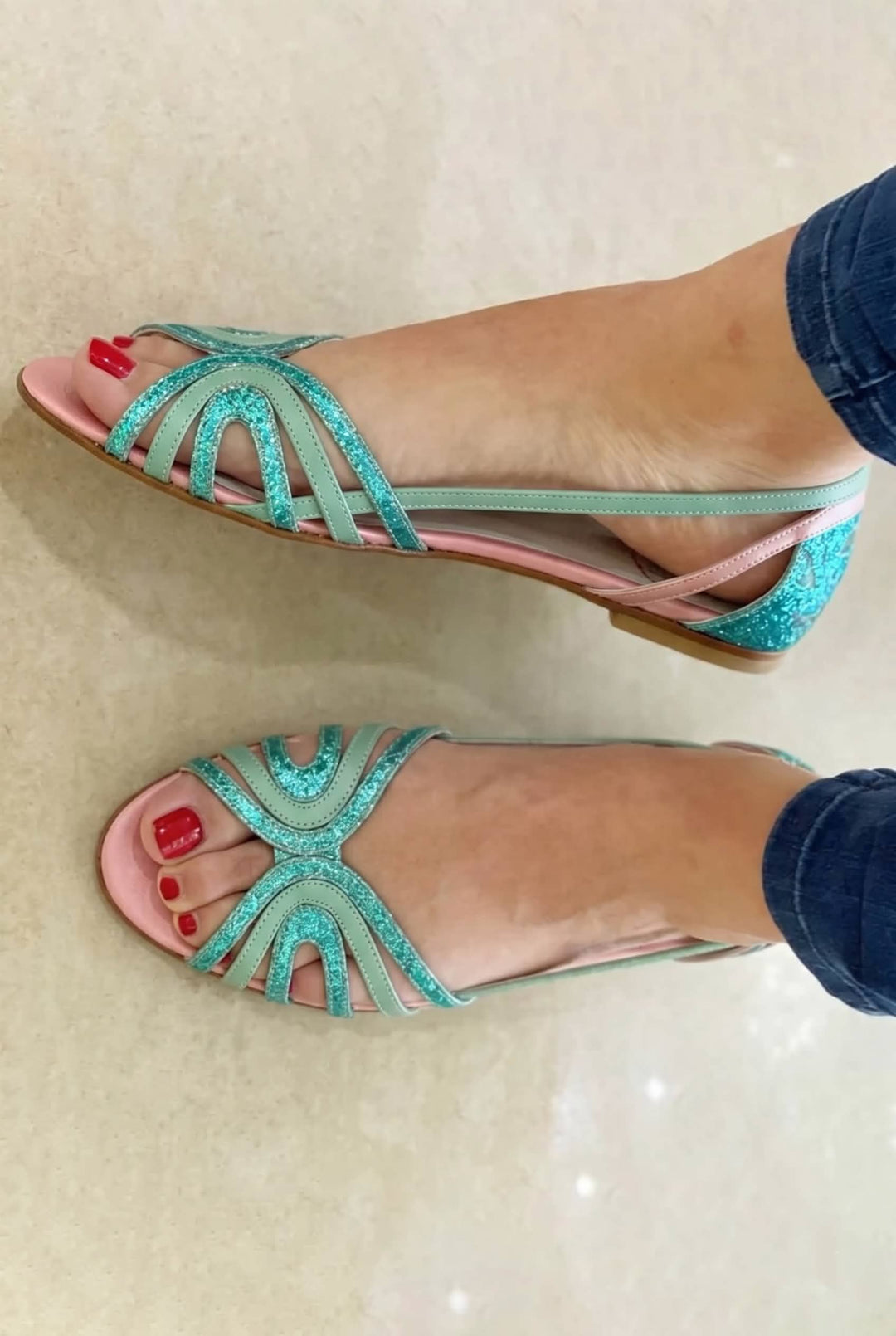 Eleonora™ | Golden Sandals Summer Light