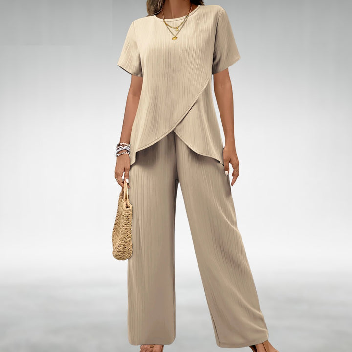 Noelle™ Effortless Comfort Set
