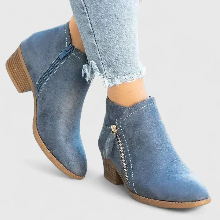 Auryziah™ | Orthopedic Boots