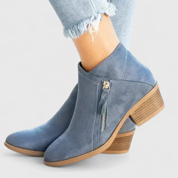 Auryziah™ | Orthopedic Boots