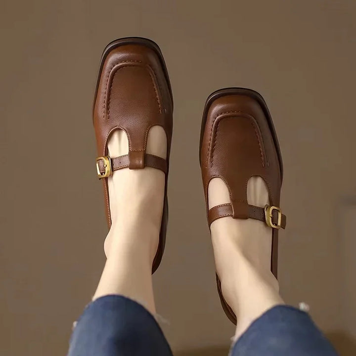 Ysolenne™ | T-Strap
