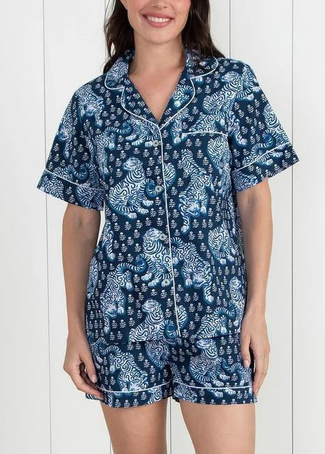 Animal Print Women&