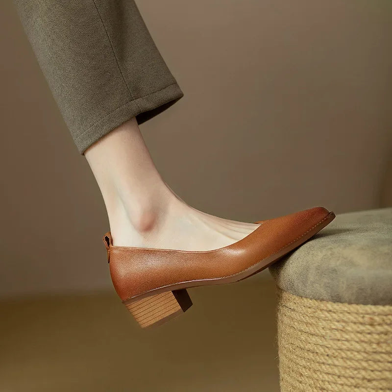 Olga™ | Classic Pumps