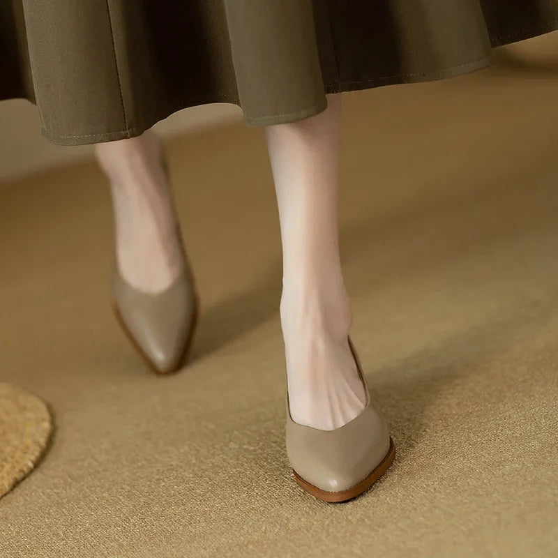Olga™ | Classic Pumps