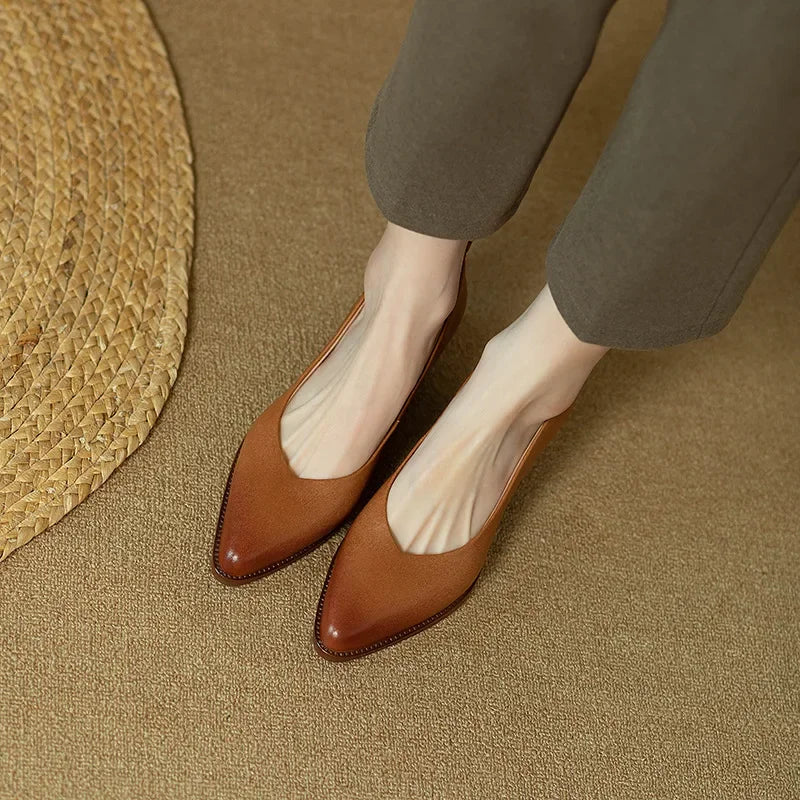Olga™ | Classic Pumps