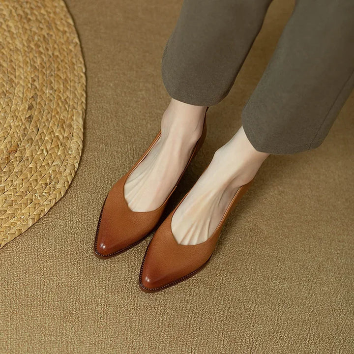Olga™ | Classic Pumps
