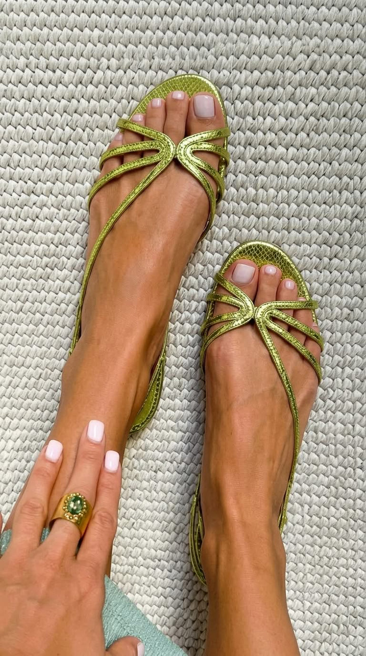 Ginevra™ | Golden Sandals Summer Elegance