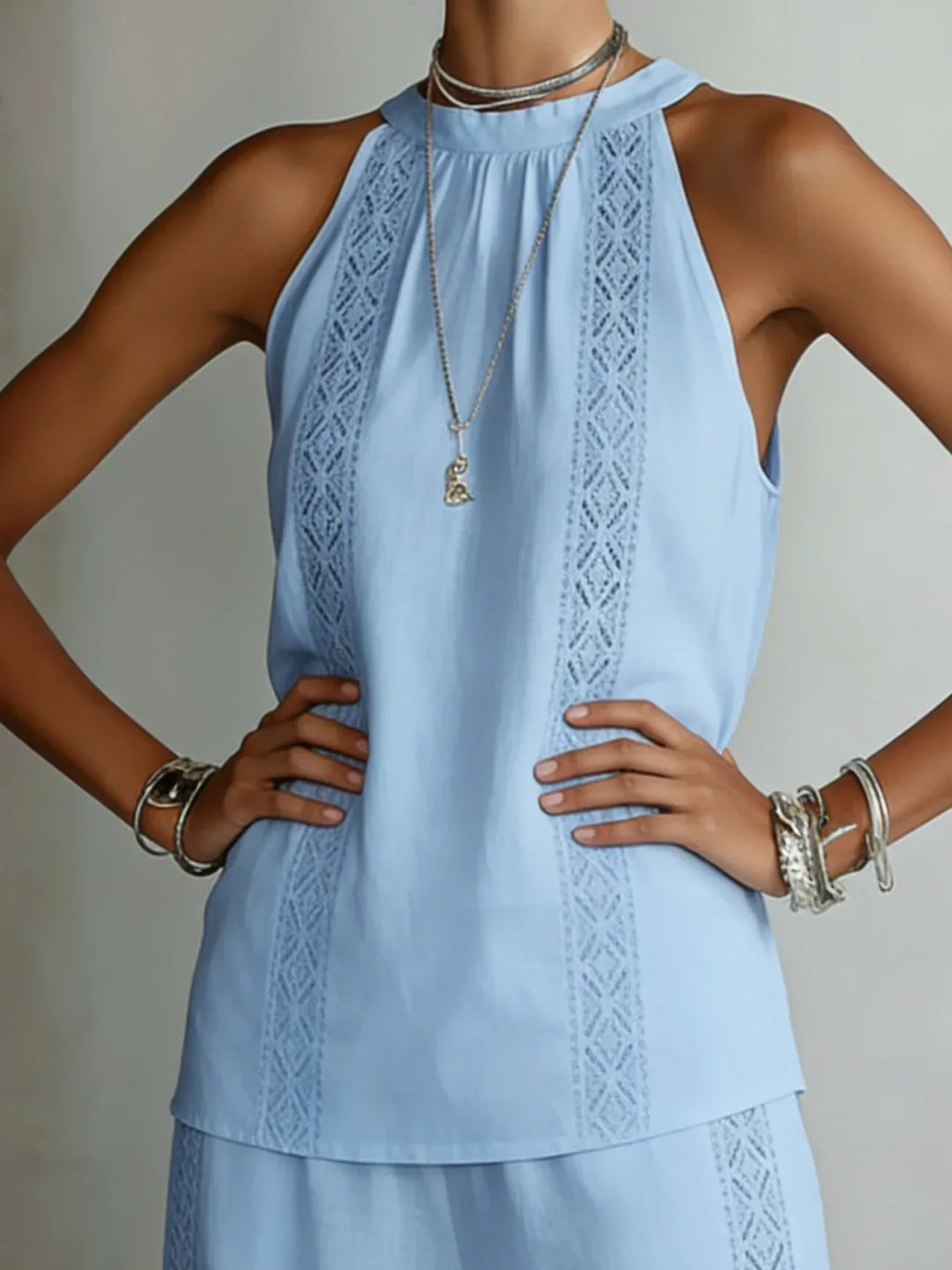 Paulina™ | Elegant Halter Linen Two-Piece Set