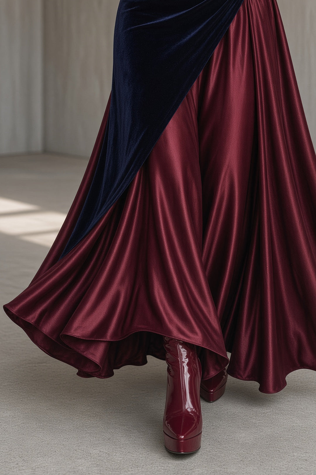 Sarah™ Velvet Dress