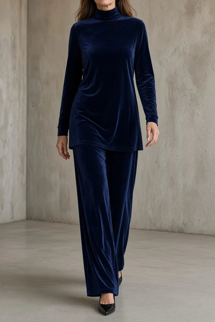 Monroe™ Velvet Two-Piece Set